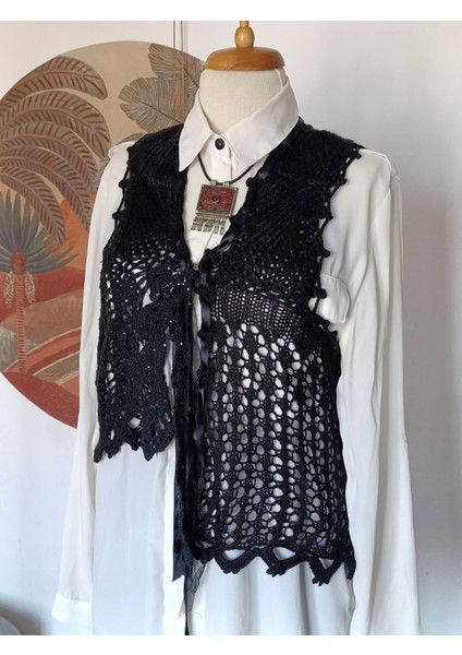 Siyah Karma El Örgüsü Patchwork Asimetrik Tasarım Yelek