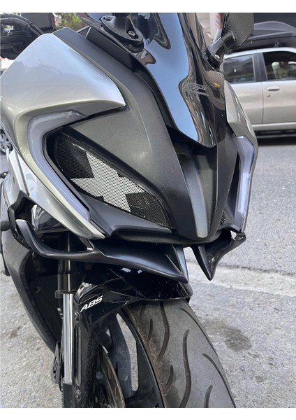 Cf Moto Sr 250 Winglet Ön Gaga ,far Altı Grenajı Ham Siyah Renk 2020-2024 _supermoto