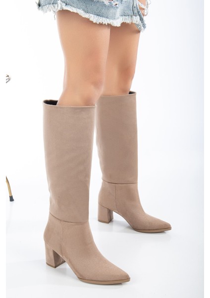Fadiya Nude Süet Sivri Burunlu Çekme Çizme
