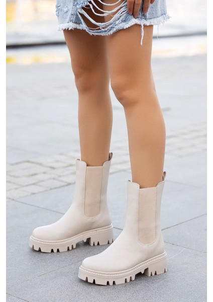 Unte Krem Cilt Lastik Detaylı Kadın Bot