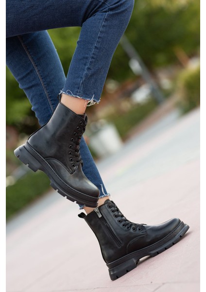 Dual Siyah Cilt Uzun Bağcık Detaylı Kadın Bot fiyatları