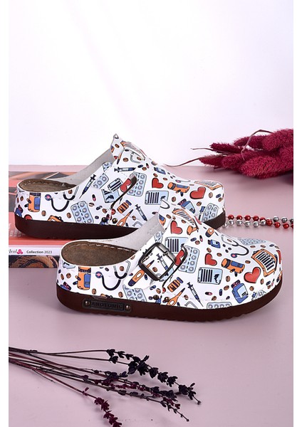 3034 Doktor Gereçleri Desenli Anatomik Terlik fiyatları