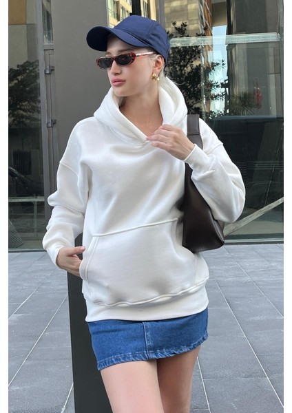 Ekru Kapüşonlu Şardonlu Oversize Cepli Sweatshirt MG2206