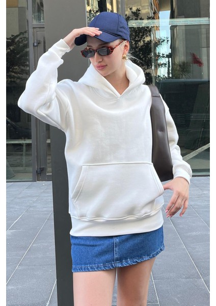 Ekru Kapüşonlu Şardonlu Oversize Cepli Sweatshirt MG2206