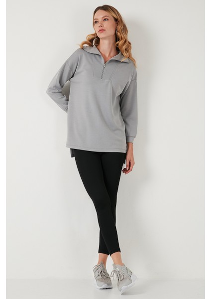 Regular Fit Fermuarlı Yaka Önü Kısa Arkası Uzun Sweat Bayan Sweat 5865876 modelleri