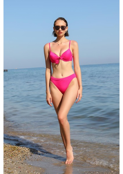 Kadın Destekli Fiyonklu Alt Üst Fuşya Bikini Takım 35008