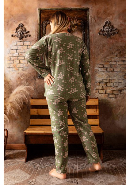 Büyük Beden Peluş Polar Pijama Takımı- Kışlık Büyük Beden Kadın Pijama fırsatları