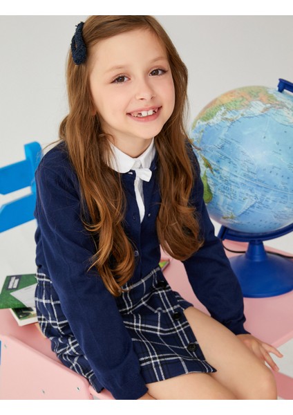 Basic Triko Hırka Yuvarlak Yaka Düğmeli Uzun Kollu fiyatları