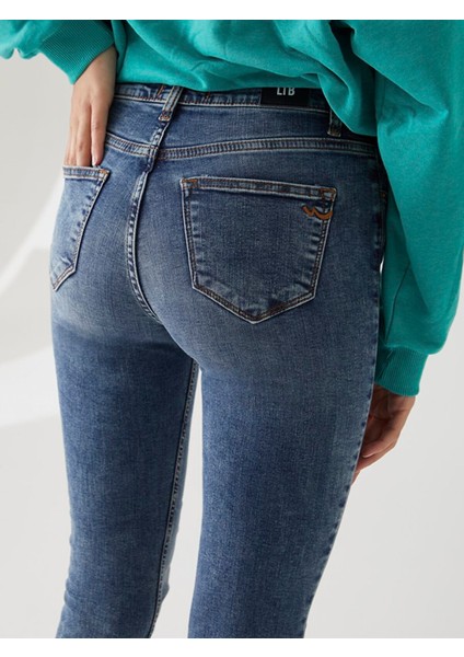 Amy x Jean Pantolon