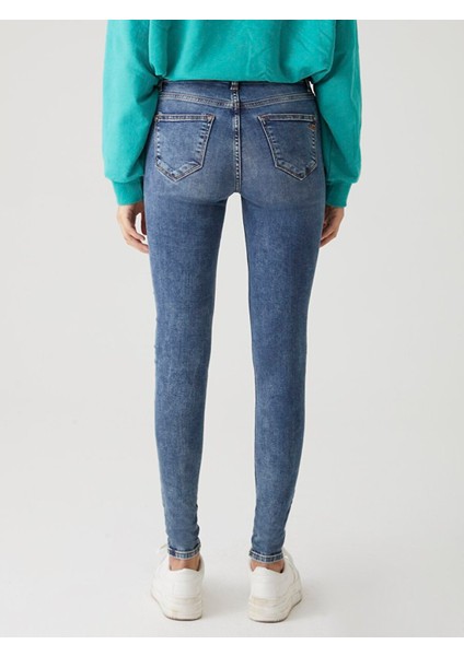 Amy x Jean Pantolon modelleri