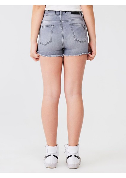 Layla G Şort modelleri