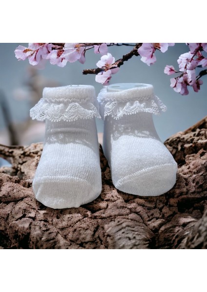 Kız Bebek ve Çocuk Dantelli Çorap Seti