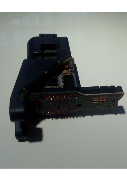 113846101 05071901 Audi A4 Ön Sol Cam Motoru Modülü