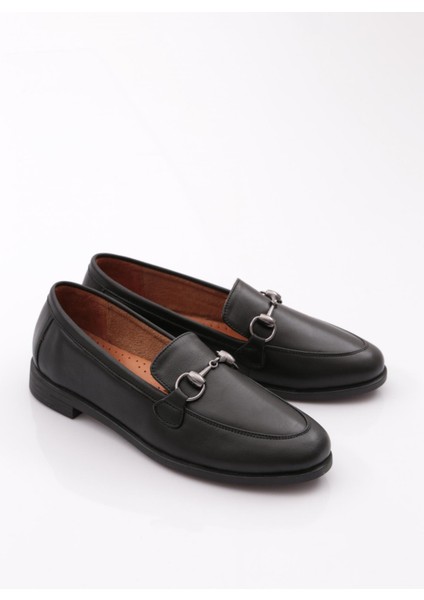 1850 Kadin Metal Aksesuarli Loafer Ayakkabi