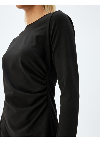 Uzun Kollu Mini Elbise Drape Detaylı Yuvarlak Yaka Slim Fit Krep Scuba Kumaş