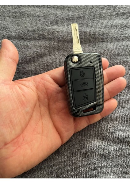 Skoda Octavia Scala Super B Kamiq Uyumlu Karbon Anahtar Kılıfı