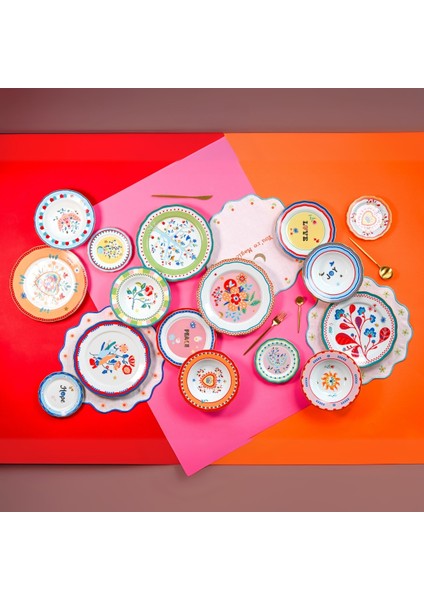 Mamma Mia Çiçek Desenli Yemek Tabağı 28 cm fiyatları