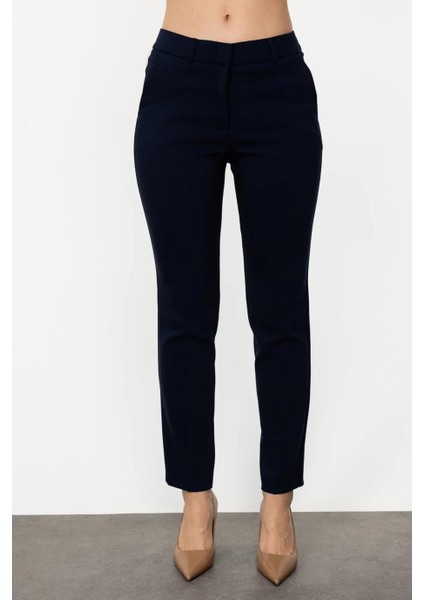 Dar Paça Laci Kadın Pantolon 3062-2Y4