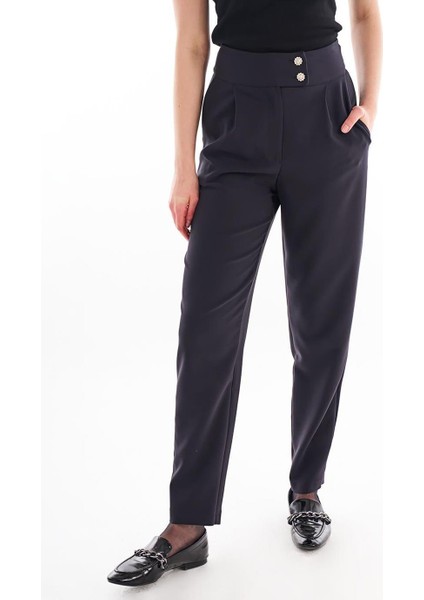 Taş Düğmeli Cepli Siyah Kadın Pantolon 19013-2Y4 fırsatları