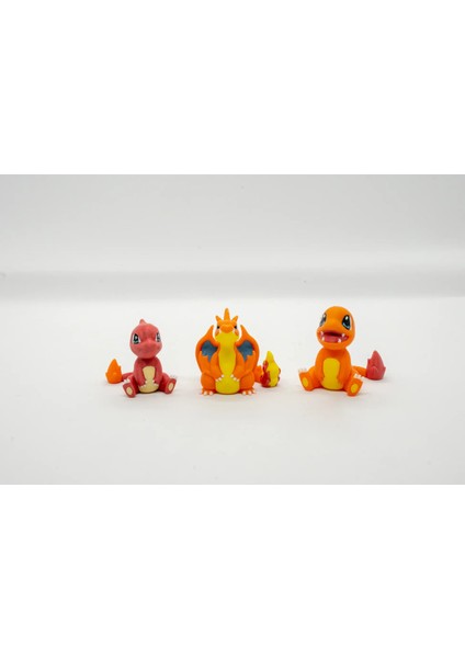 Charmander - Charmeleon - Charizard Pokemon 3lü Set