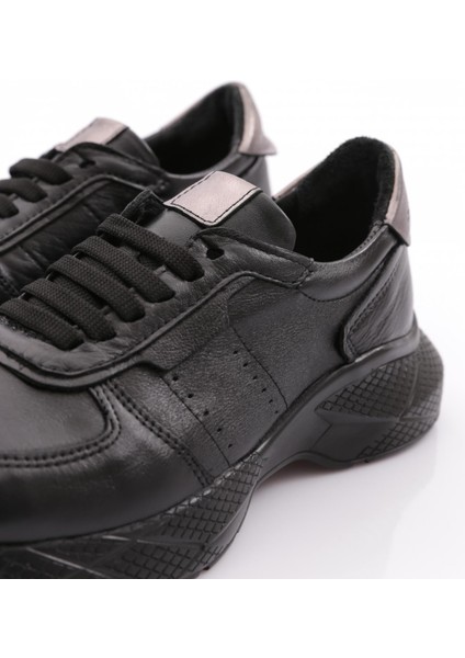 2216640Y Kadın Deri Spor Ayakkabı indirimleri