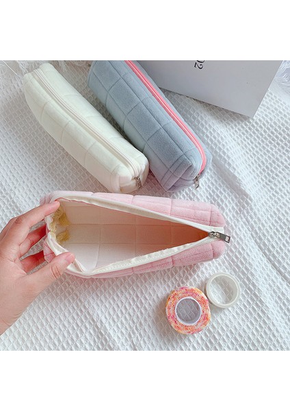 Peluş Kalem Çantası (Yurt Dışından) modelleri