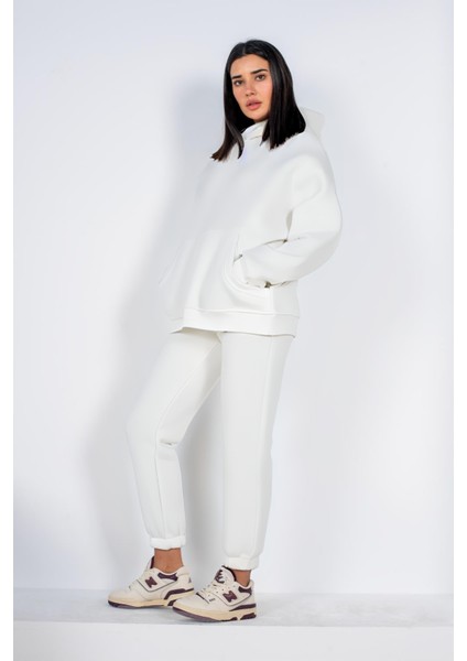 Kadın 3 Iplik Düz Baskısız Oversize Kesim Rahat Kalıp Kışlık Sıcak Tutan Yeni Sezon Eşofman Takımı fiyatları