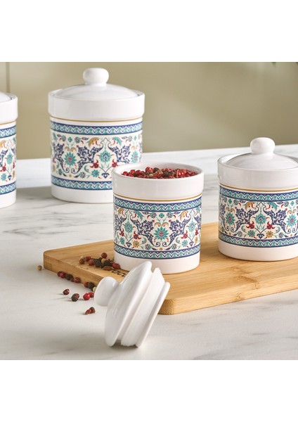 Beylerbeyi 7'li Silikonlu Kapak Baharat Takımı fırsatları