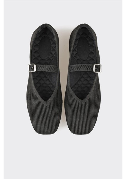 Siyah Kadın Günlük Ayakkabı fırsatları