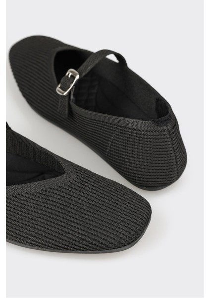 Siyah Kadın Günlük Ayakkabı indirimleri