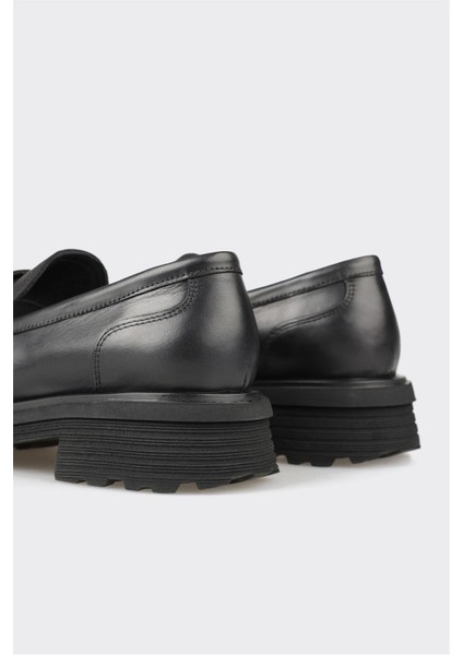 Siyah Deri Kadın Günlük Ayakkabı indirimleri