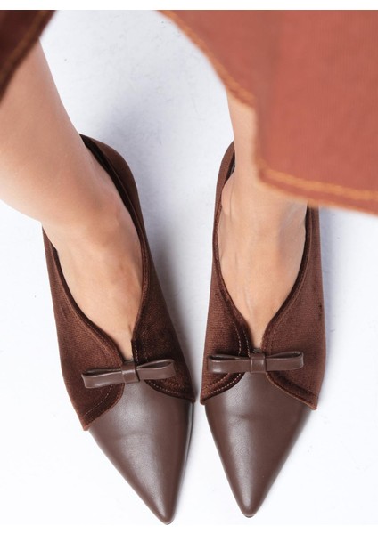 Sabine Kahverengi Kadife Sivri Burunlu Kadın Kısa Topuklu Ayakkabı fiyatları