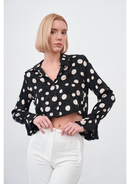 Kolları Volanlı Puantiyeli Saten Gömlek-Siyah modelleri