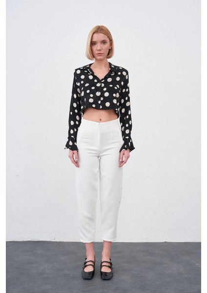 Kolları Volanlı Puantiyeli Saten Gömlek-Siyah indirimleri