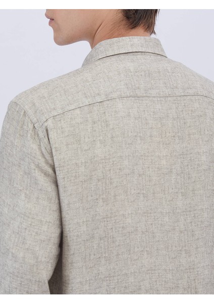 Bej Baskılı Regular Fit Dokuma Casual Gömlek fırsatları