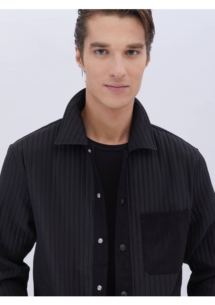 Siyah Düz Regular Fit Dokuma Overshırt fırsatları