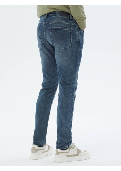 Lacivert Slim Fit Denim Pamuk Karışımlı Pantolon fırsatları