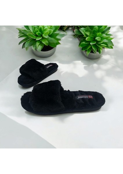 Kışlık Sessiz Taban Peluş Terlik modelleri