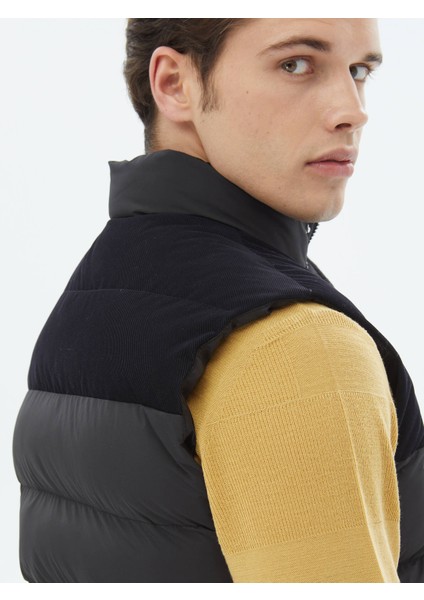 Siyah Dokuma Spor Yelek indirimleri