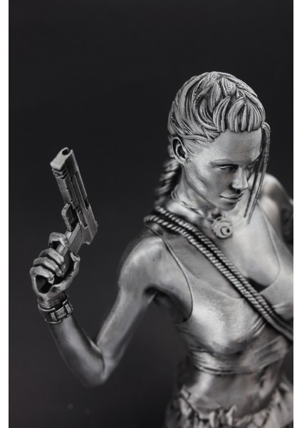 Lara Croft : Tomb Raider / Angelina Jolie - Figür / Büst - 25CM indirimleri