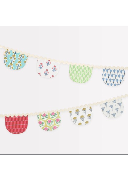 - Molly Mahon Fabric Garland - Molly Mahon Kumaş Asılan Süs