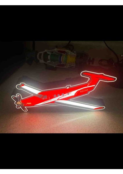 LED Işıklı Uçak