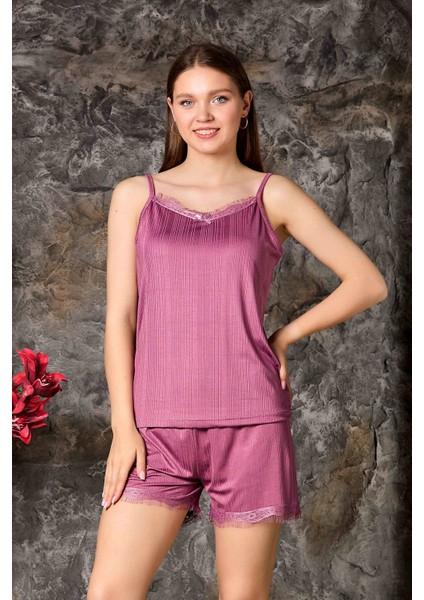 Yazlık Şortlu Askılı Kadın Pijama Takımı