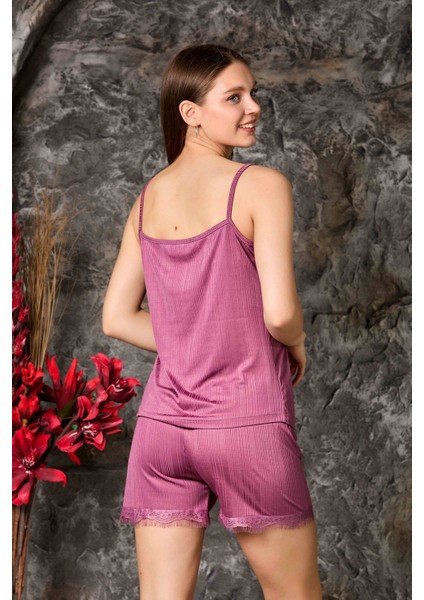 Yazlık Şortlu Askılı Kadın Pijama Takımı