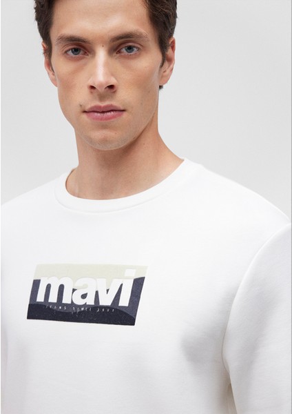 Mavi Logo Baskılı Ekru Sweatshirt 0S10203-70057 indirimleri