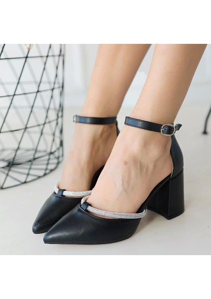 Kally Siyah Cilt Topuklu Ayakkabı fırsatları