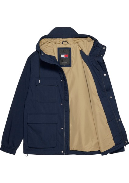 Erkek Marka Logolu Kapüşonlu Şık Görünüşlü Lacivert Mont DM0DM18905-C1G fiyatları