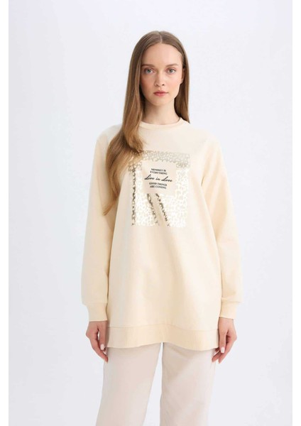 Regular Fit Bisiklet Yaka Parlak Baskılı Sweatshirt Tunik D7569AX24WN fırsatları