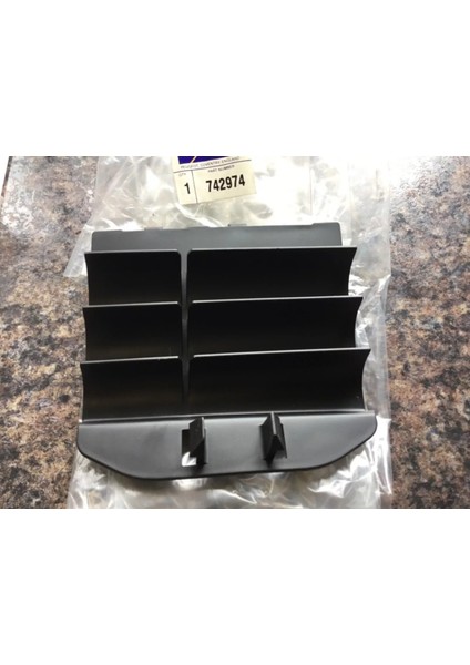 Peugeot 206 Ön Tampon Izgara Kapağı (7429.74)