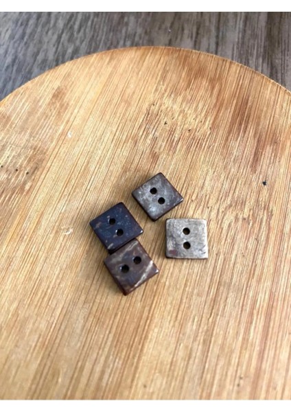 9 mm Kare Kokonat Düğme 2 Delikli(15 Adet) fiyatları